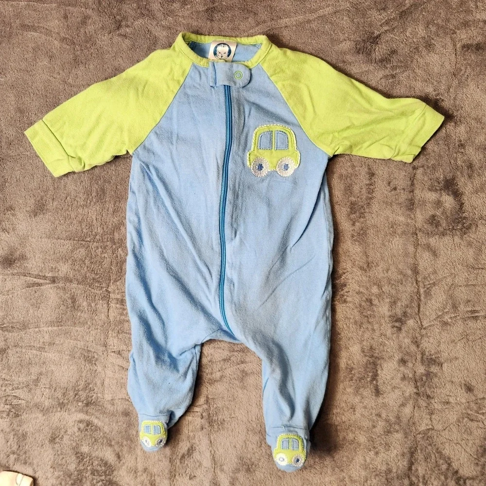 Baby Boy Clothes 4pc Lot 0-3 Months Batman Gerber HM Bodysuits
